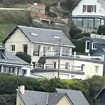 Maison Vue Mer, Port Et Holiday home