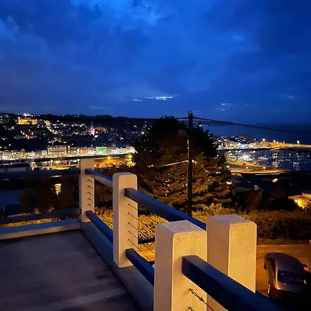 Maison Vue Mer, Port Et Holiday home