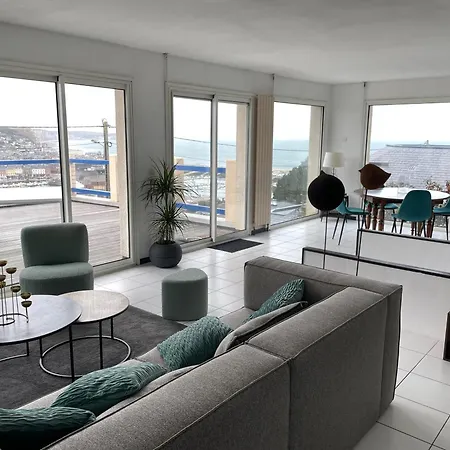 Maison Vue Mer, Port Et *