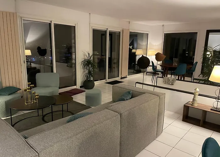 Maison Vue Mer, Port Et Holiday home