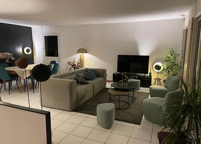 Holiday home Maison Vue Mer, Port Et