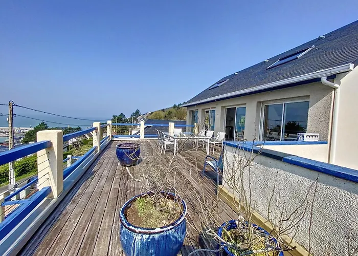 Maison Vue Mer, Port Et *